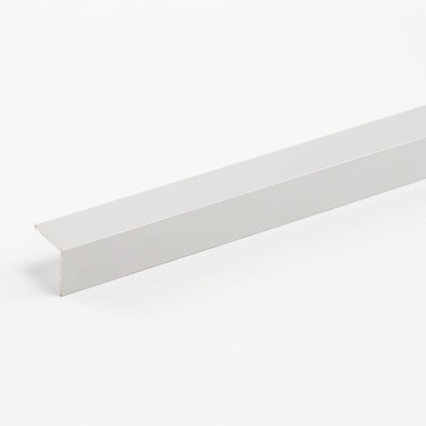 Cornier aluminiu 20 x 20 x 1,2 mm, argintiu mat