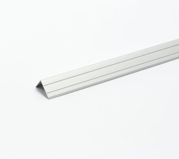 Profil protectie treapta cu caneluri W115.02 argintiu mat, 25 x 20 mm
